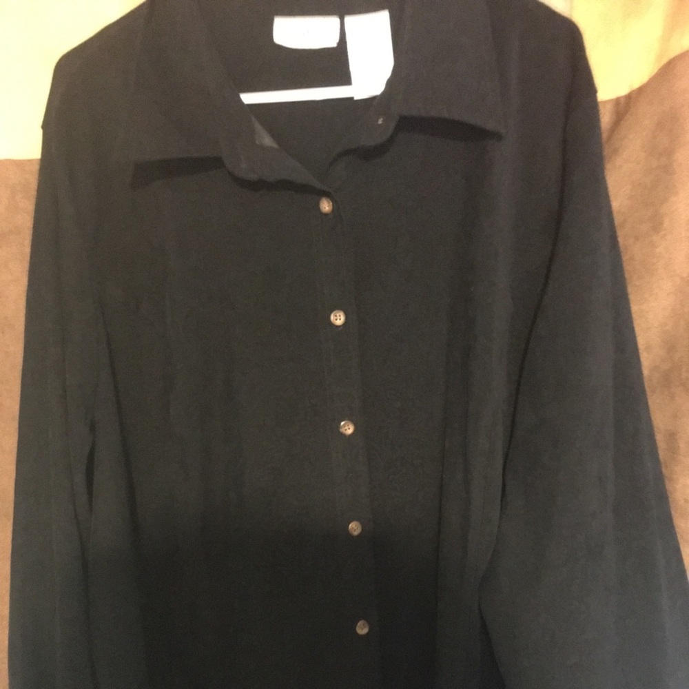 Woman’s blouse